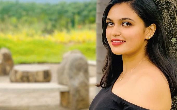 `ரோஜா' சீரியல் நடிகைக்கு கொரோனா தொற்று... அவரின் கதாபாத்திரம் இனி என்னவாகும்?