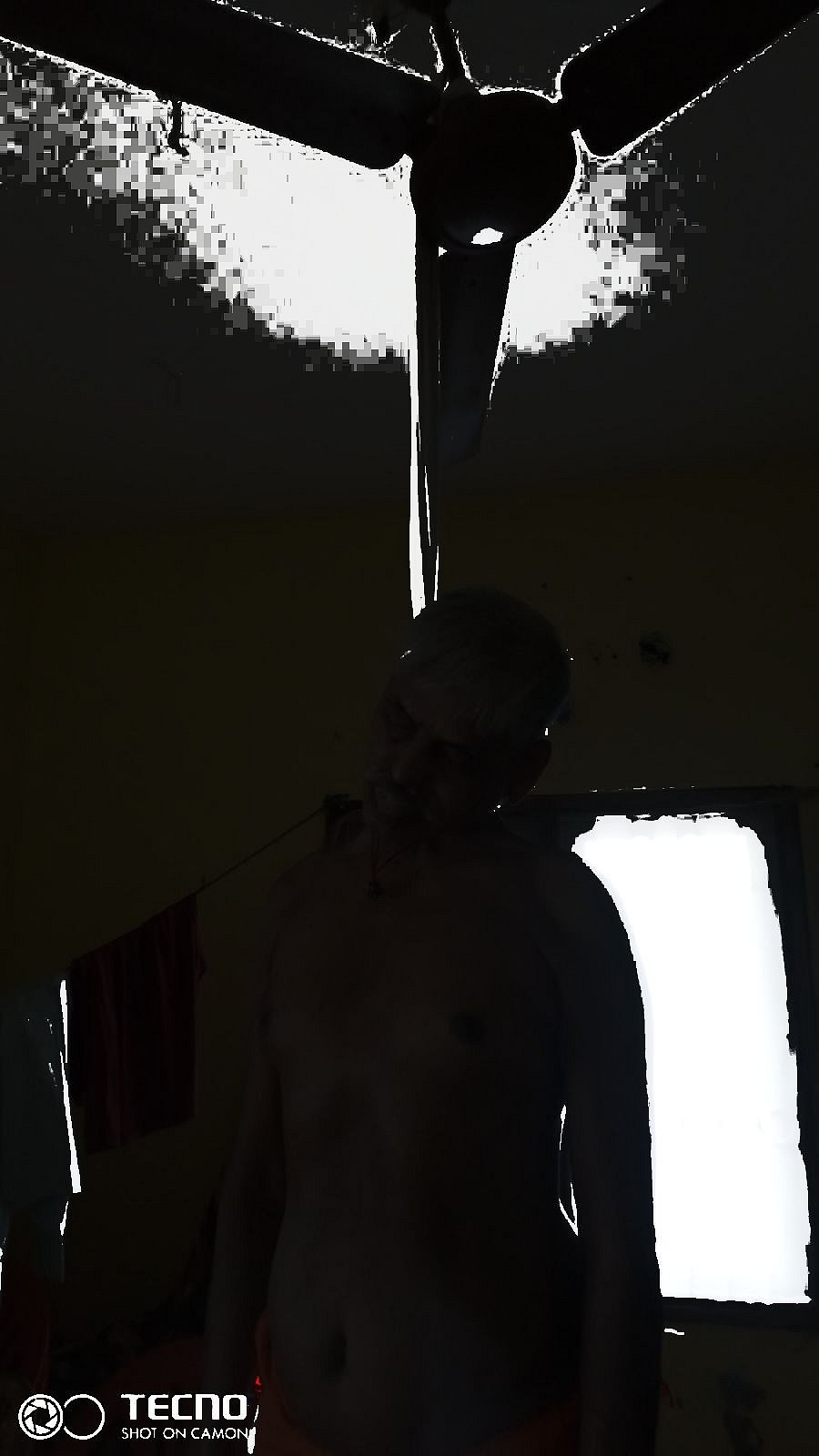 `சாப்பிடுவது இங்கே, மூத்த பிள்ளைக்கு அதிக சொத்தா?' கேள்வி கேட்ட மகளின் வாயை வெட்டிய தந்தை தற்கொலை!