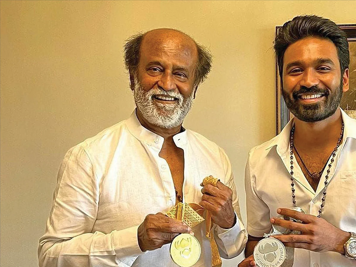 வலைபாயுதே