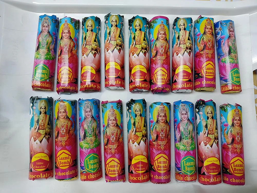 தீபாவளிக்குப் புதுசு... பட்டாசு சாக்லேட்டுக்கு மவுசு!