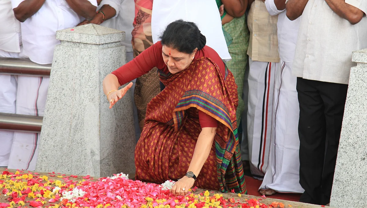 சசிகலா
