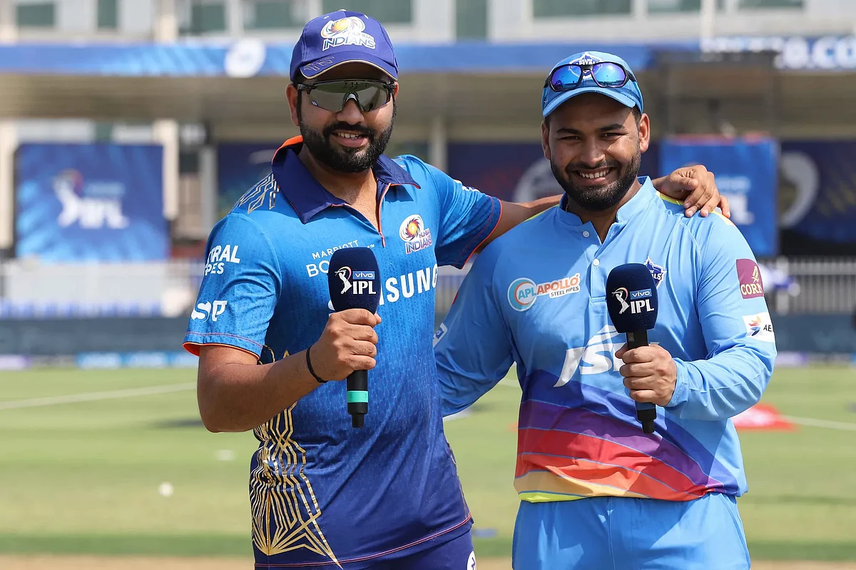 Mumbai Indians v Delhi Capitals