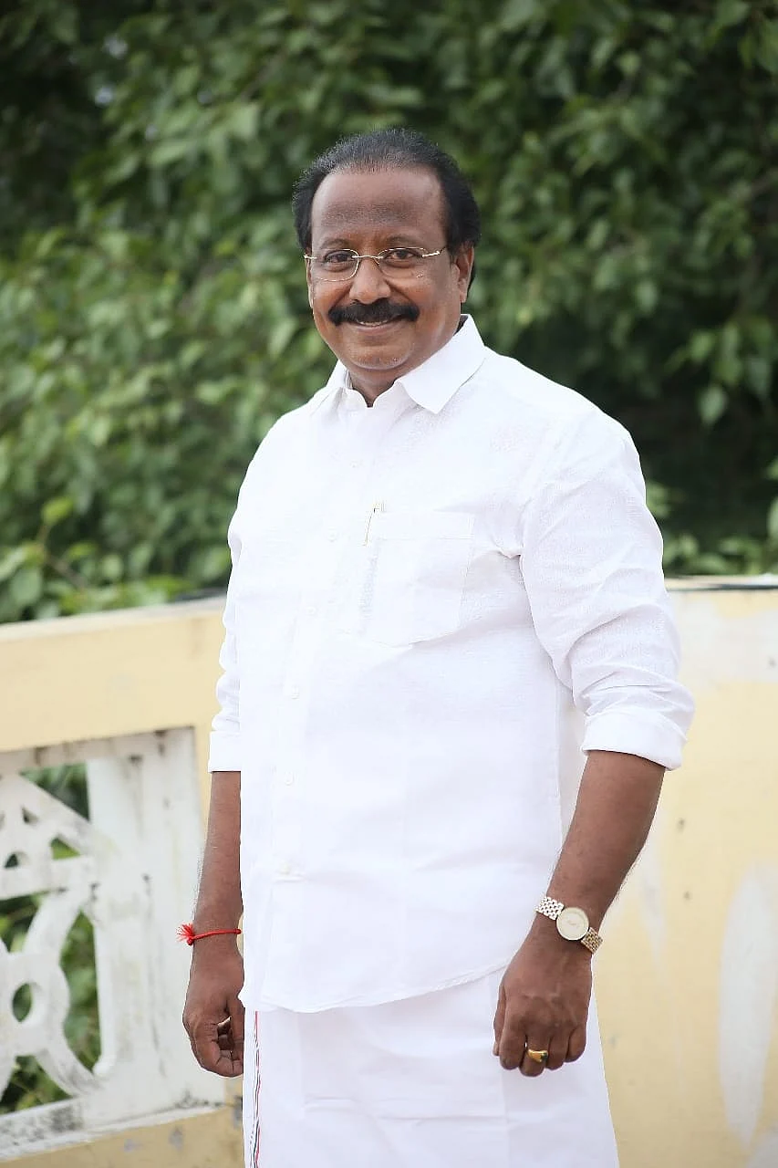 வழக்கறிஞர் சிவ ராஜசேகர்
காங்கிரஸ் செய்தித் தொடர்பாளர்