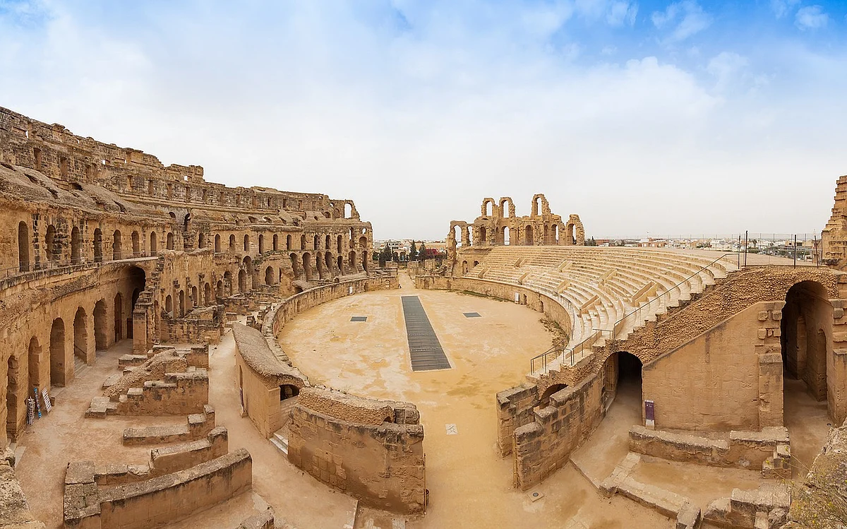 Roman amphitheater
