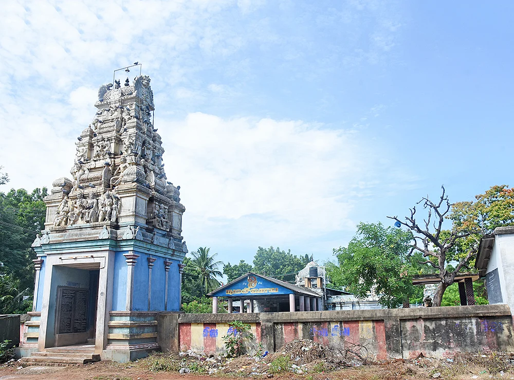 `சிவம் எனும் பெருஞ்செல்வம்!'