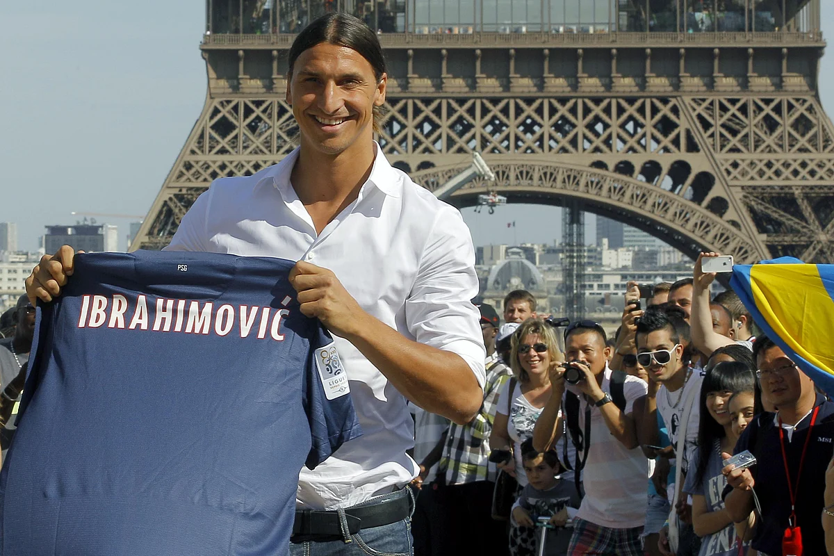 Zlatan's arrival in Paris