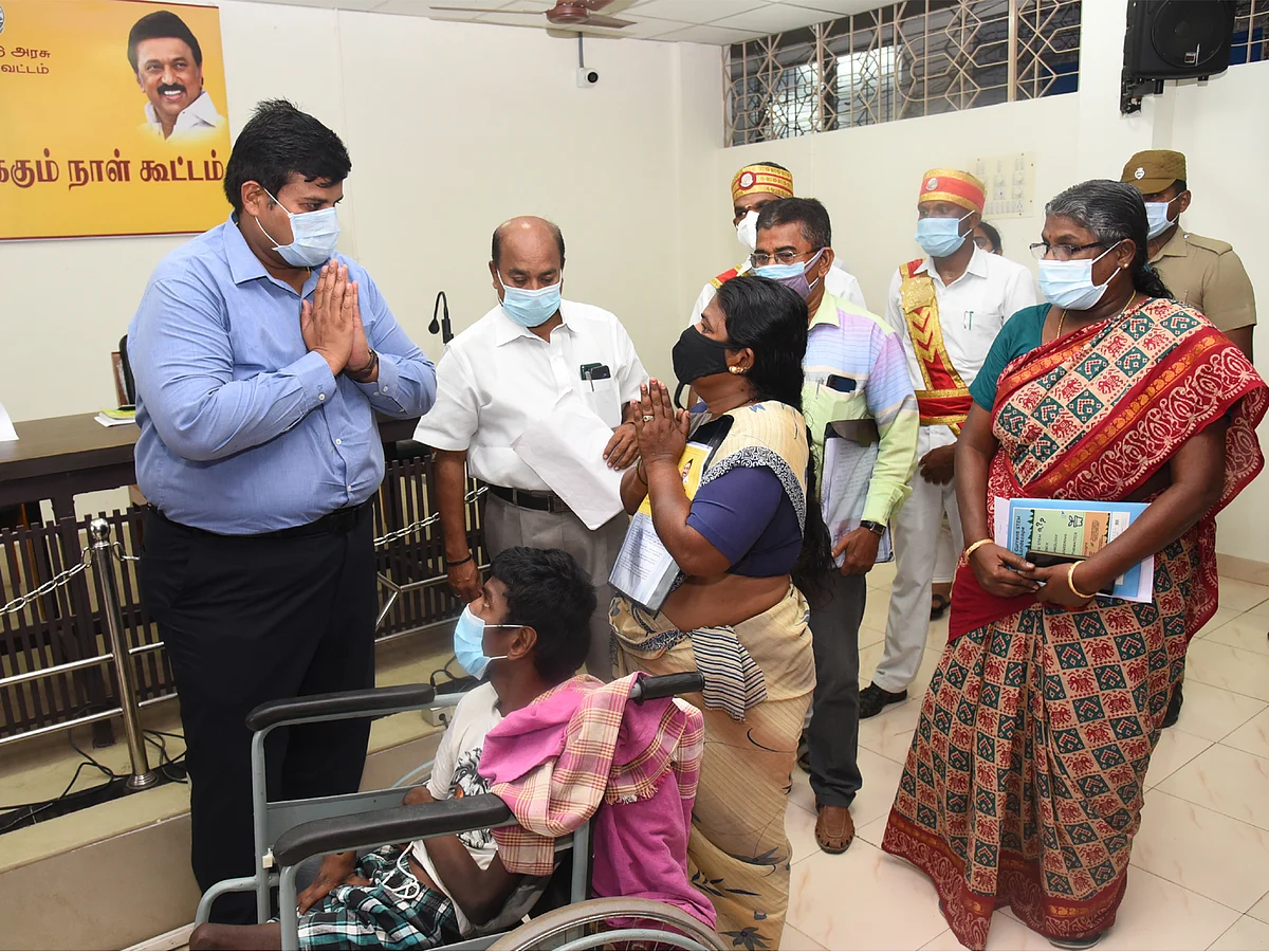 `இந்த உதவி போதும்; என் மகனை கரைசேர்த்திடுவேன்!' - பெண்ணுக்கு ஒரு மணி நேரத்தில் வீடு வழங்கிய ஆட்சியர்