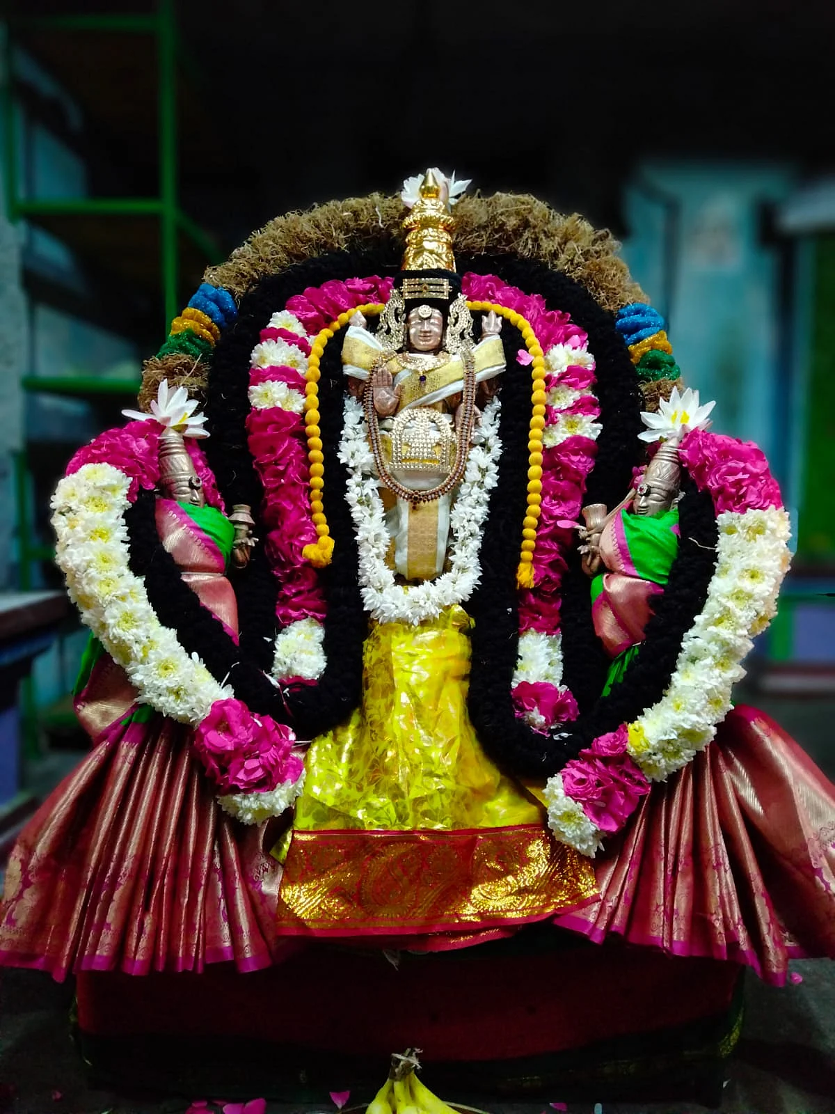 தணியல் வள்ளி-தெய்வயானை சமேத முருகப்பெருமான்