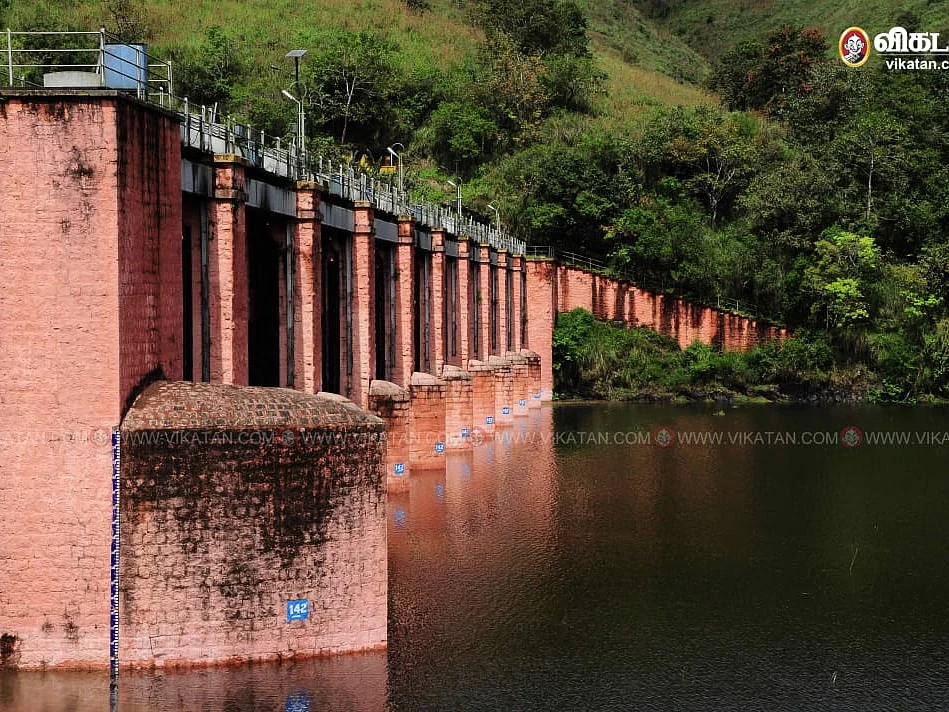 முல்லைப் பெரியாறு: 142 அடியை எட்டும் தண்ணீர்; 7 ஆண்டுகளில் 4-வது முறை; இன்றைய நிலவரம் என்ன?