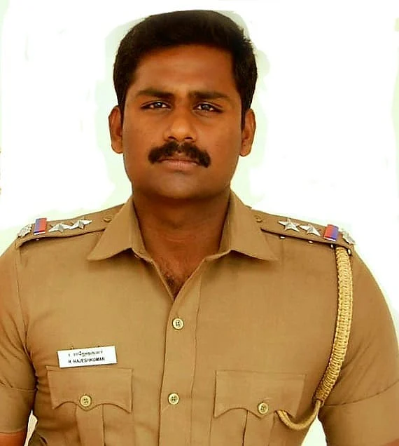 தனிப்படை சப் இன்ஸ்பெக்டர் ராஜேஷ்குமார்