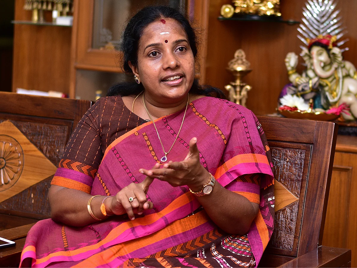 `பிரியாணி செய்பவருக்கு தக்காளி சட்னி வராது!'-பாஜக-வினர் பேச்சு குறித்த கேள்விக்கு வானதி `அடடே’ பதில்