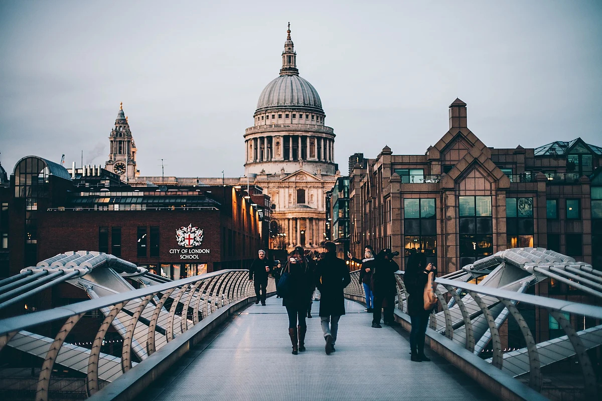 London footbridge