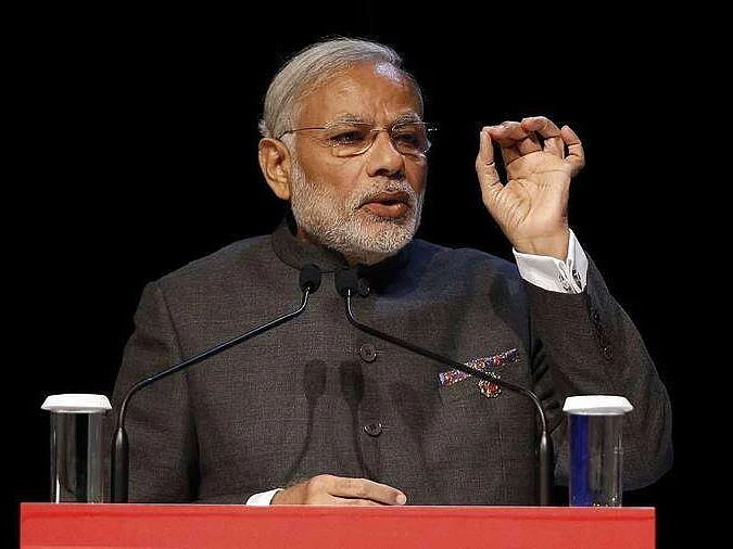இந்தியா கேட்டில் நேதாஜிக்கு கிரானைட் சிலை... அமர் ஜவான் ஜோதி இடமாற்றம் - மோடி அறிவிப்பு!