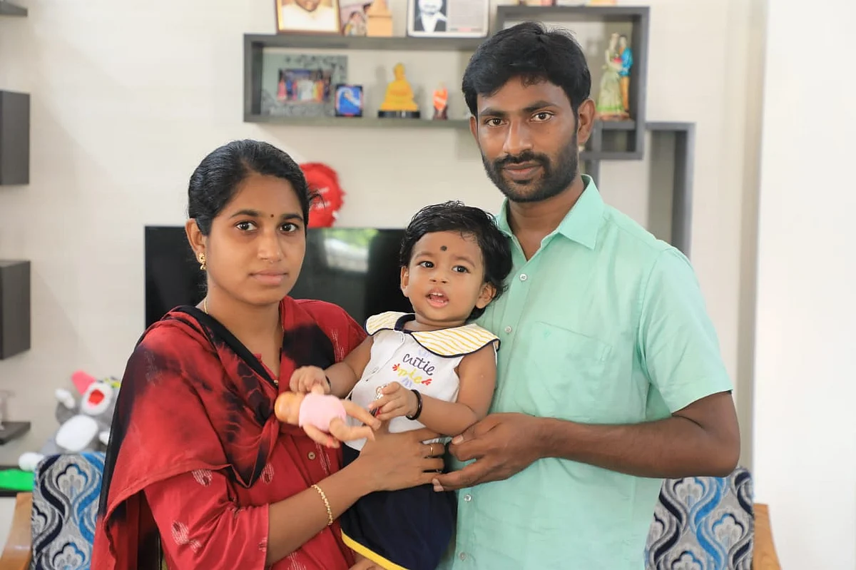 பாரதியுடன் பெற்றோர்