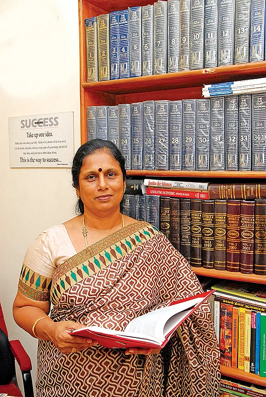 பெண் முன்னேற்றம்... கேட்க வேண்டியதும், செய்ய வேண்டியதும்...