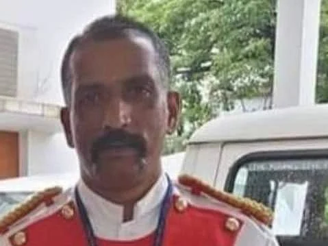 கேரளா: ``என் சாவுக்கு யாரும் காரணமில்லை!'' - தற்கொலை செய்துகொண்ட ஆளுநரின் கார் டிரைவர்