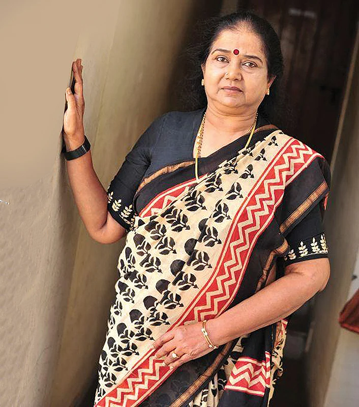 பெண் முன்னேற்றம்... கேட்க வேண்டியதும், செய்ய வேண்டியதும்...