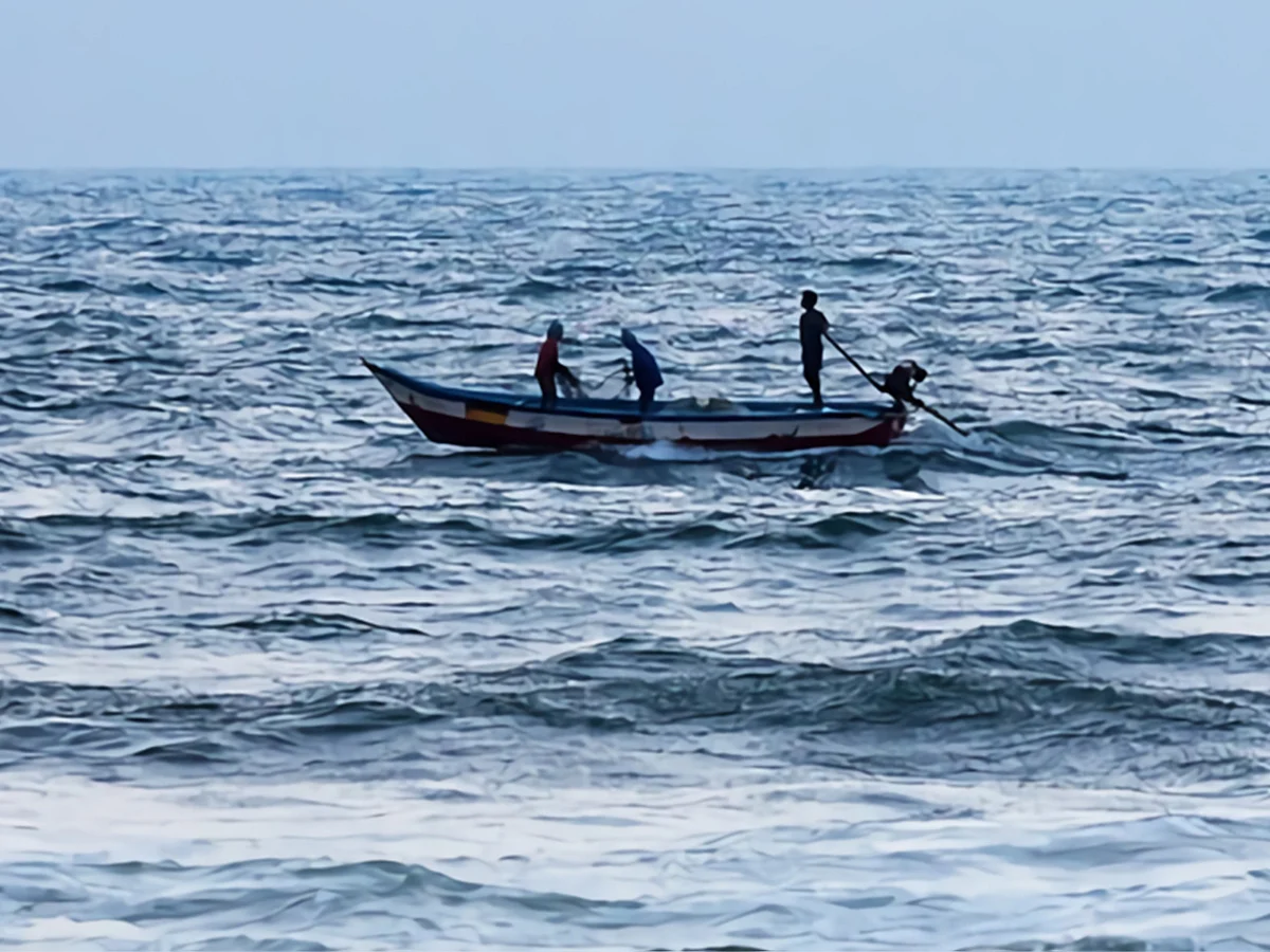 தமிழக மீனவர்கள், இந்திய மீனவர்கள் இல்லையா?