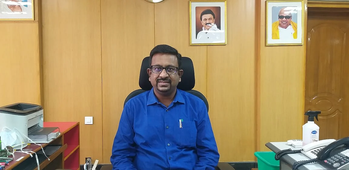 கலெக்டர் தினேஷ் பென்ராஜ் ஆலிவர்