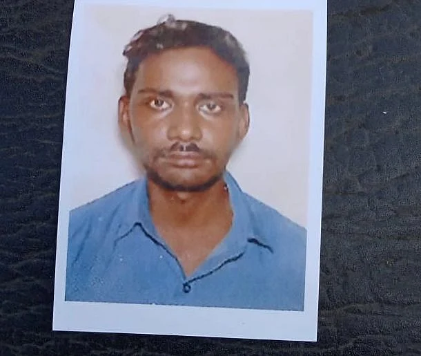 உயிரிழந்த மோகன்ராஜ்