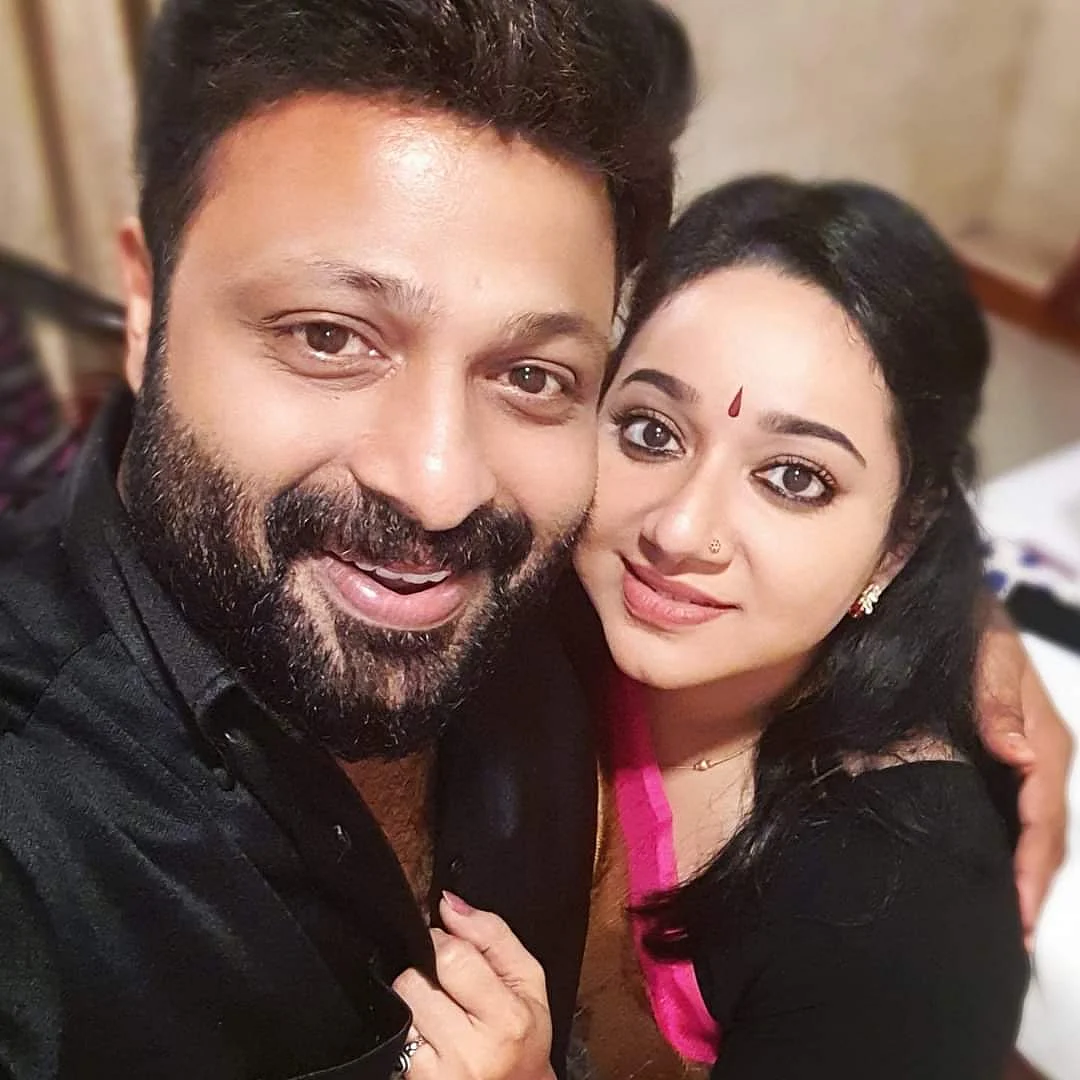 Chandra Lakshman with her husband