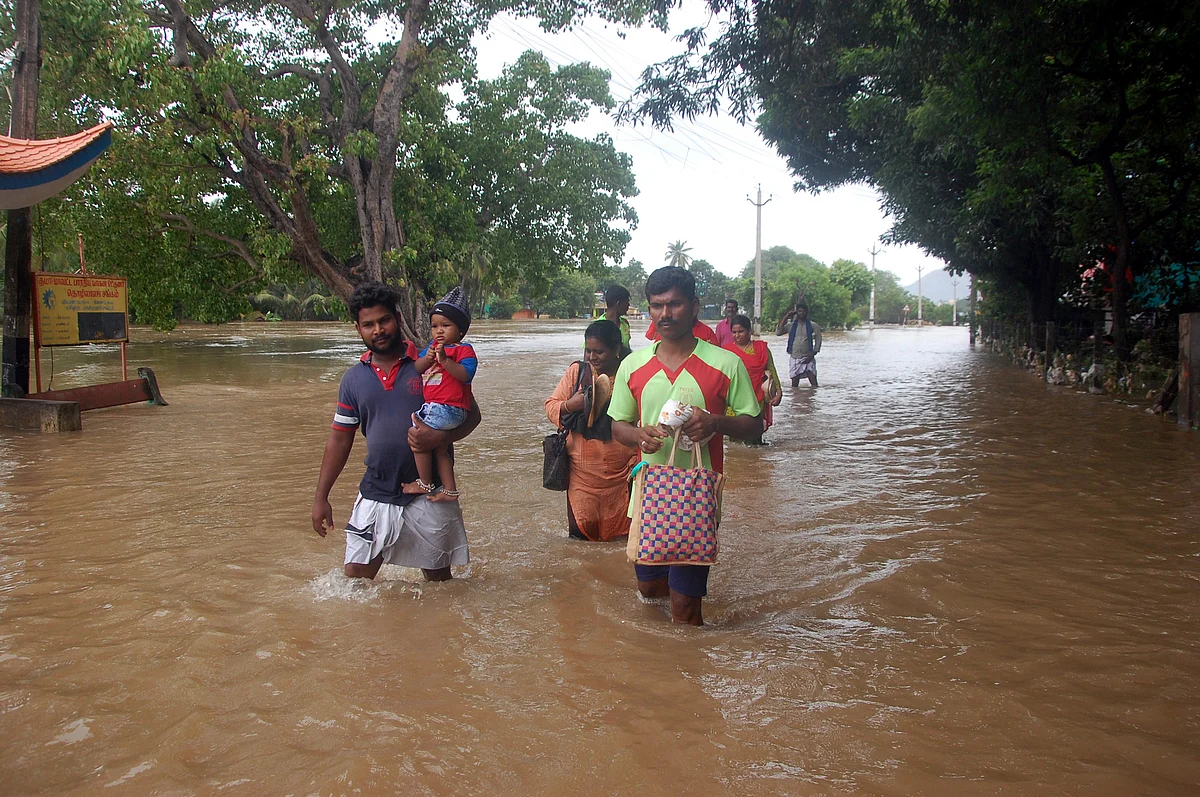 சுசீந்திரம்- கன்னியாகுமரி சாலை