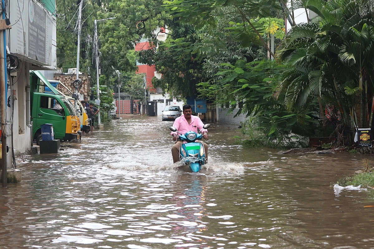 மழை ரைடு