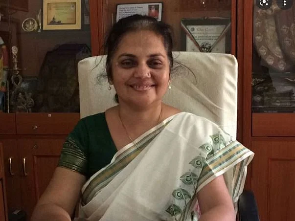 கோவை மாணவி வழக்கு... பள்ளி முதல்வருக்கு ஜாமீன்... போலீஸ் கஸ்டடிக்குச் செல்லும் ஆசிரியர்?!