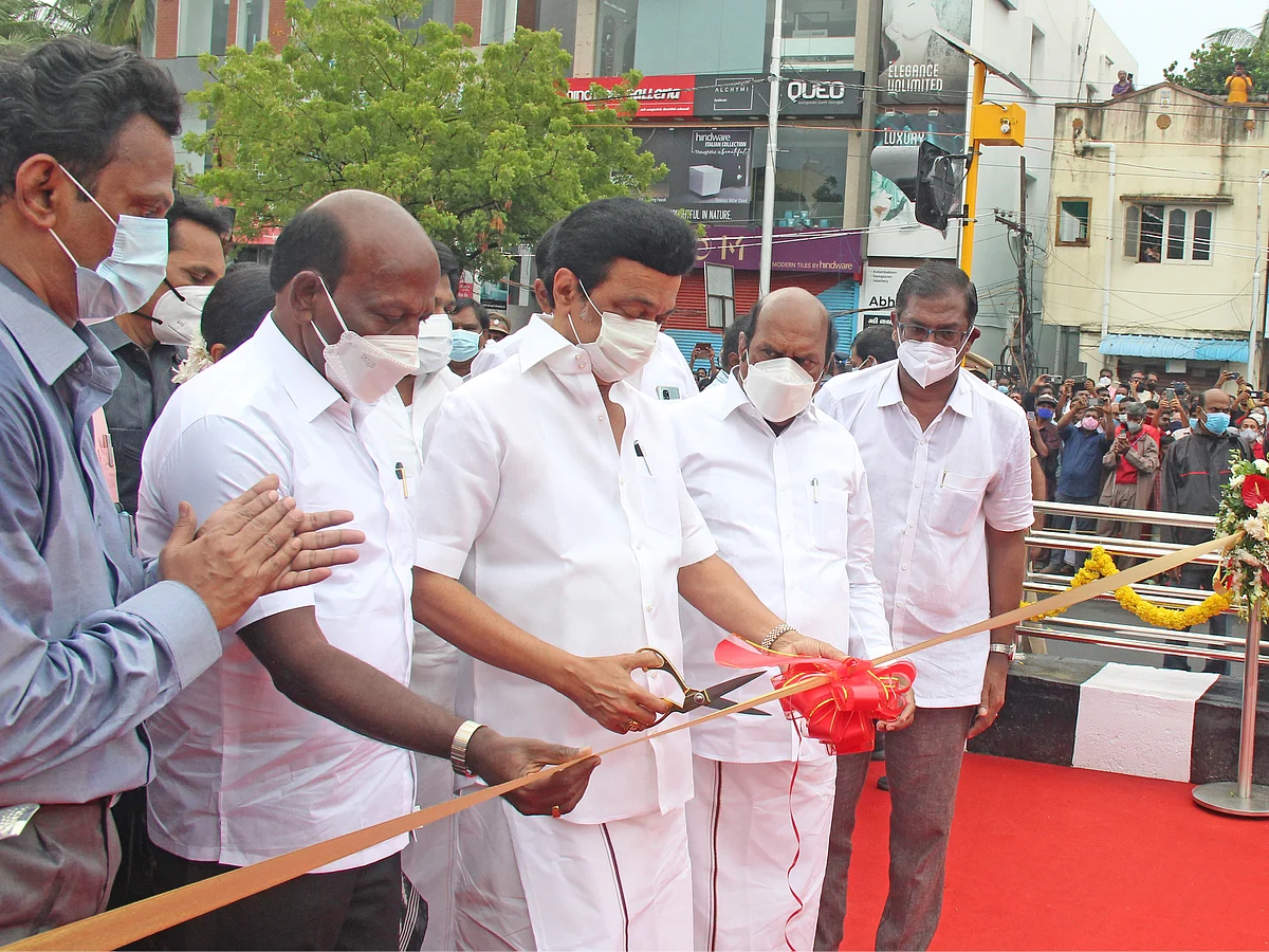மிஸ்டர் கழுகு: “என் நிலைமையே மோசமாத்தான் இருக்கு...” - நிழலிடம் புலம்பிய நிஜம்!