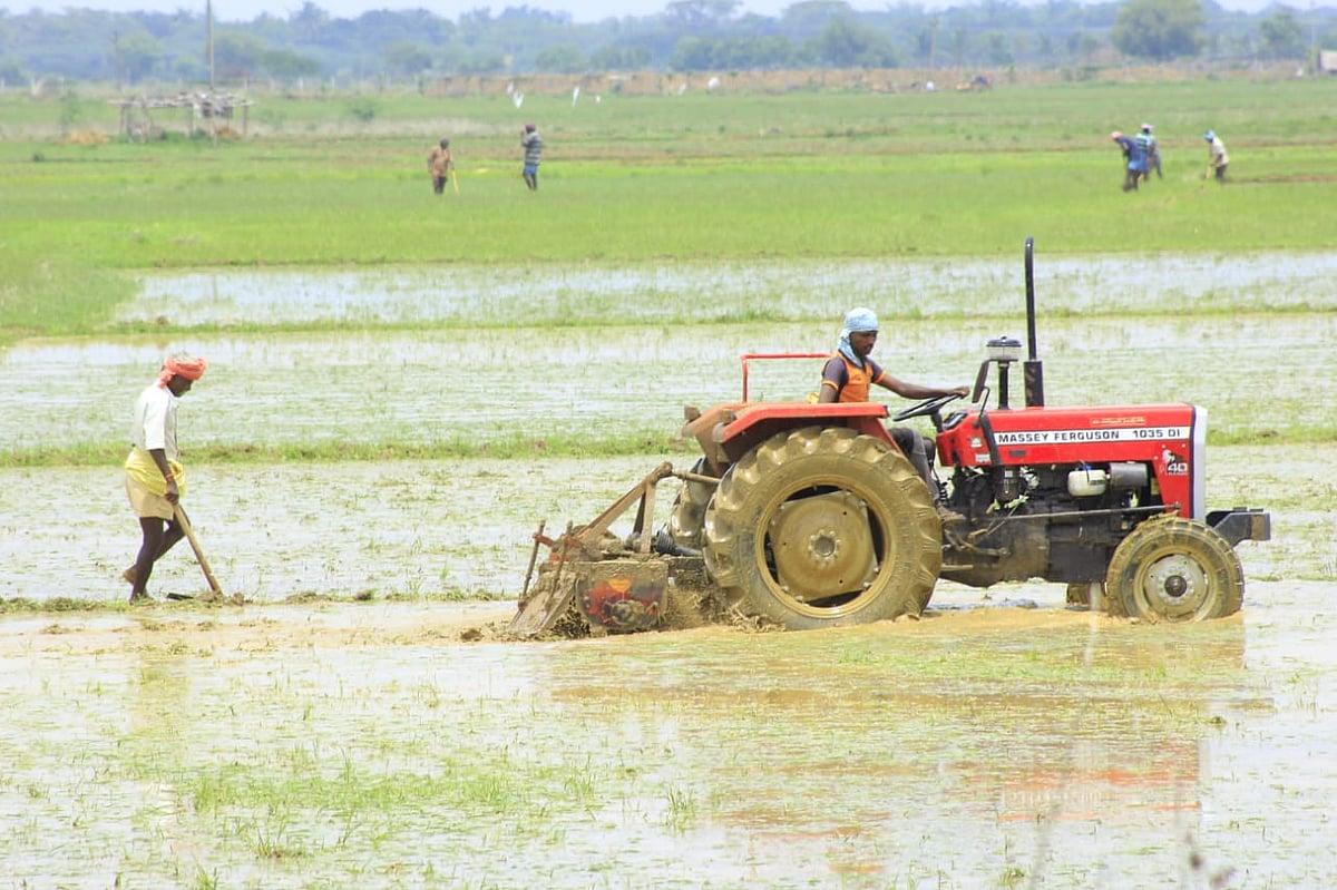 பெட்ரோ கெமிக்கல் மண்டலம்: அச்சத்தில் 50,000 குடும்பங்கள்; போராட்டத்துக்கு ஆயத்தமாகும் விவசாயிகள்!