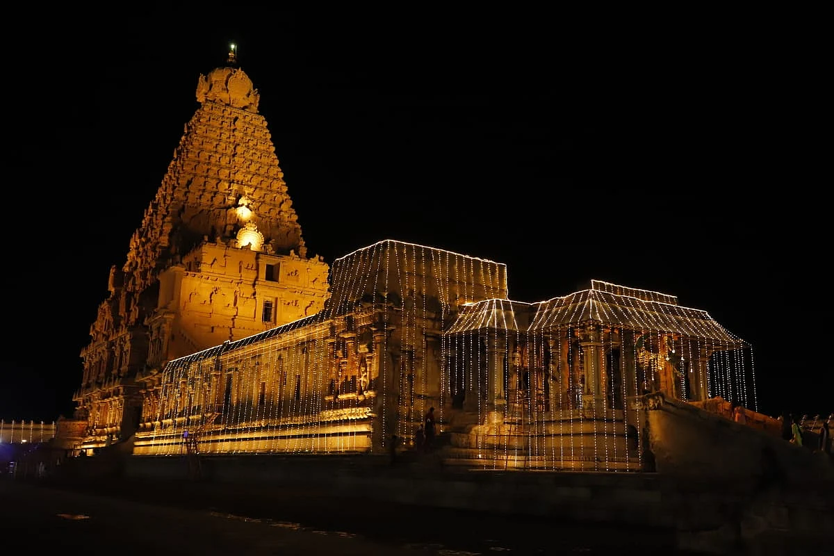 தஞ்சாவூர் பெரிய கோயில்