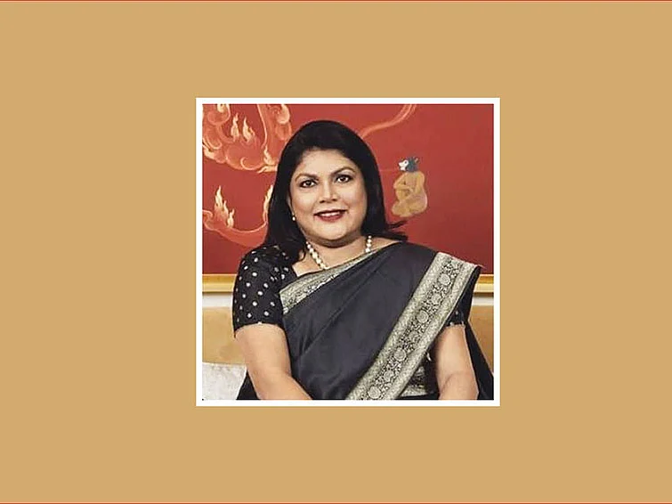 ஒரே நாளில் பில்லியனரான
ஃபல்குனி நாயர்!
