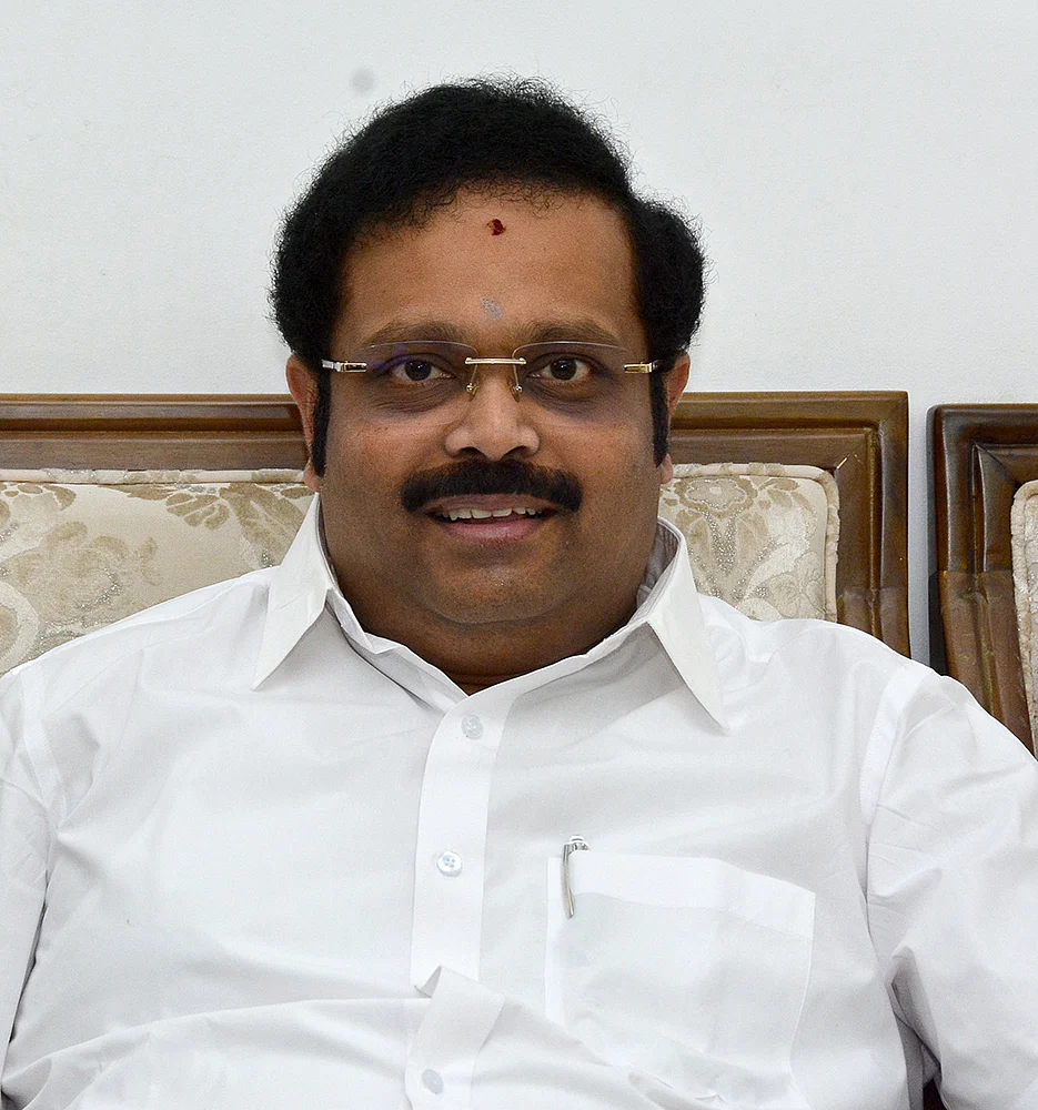 மிஸ்டர் கழுகு: ஆளுங்கட்சிக்கு செக்... எதிர்க்கட்சிக்கு ரிலாக்ஸ்... மத்திய அரசின் மாஸ்டர் பிளான்!