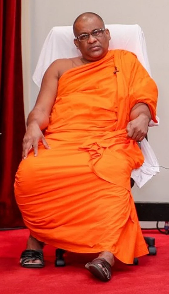 இலங்கை - ஒரே நாடு ஒரே சட்டம்... தமிழர்களைத் தனிநாடு கேட்கத் தூண்டுகிறதா?