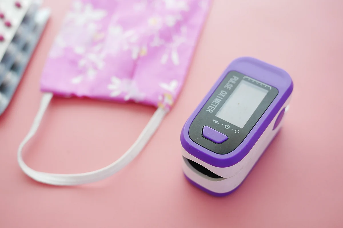 How to series: ஃபிங்கர் பல்ஸ் ஆக்ஸிமீட்டர் - உபயோகிப்பது எப்படி? | How to use finger pulse oximeter? | How to use finger pulse oximeter? 2 Pulse Oximeter
