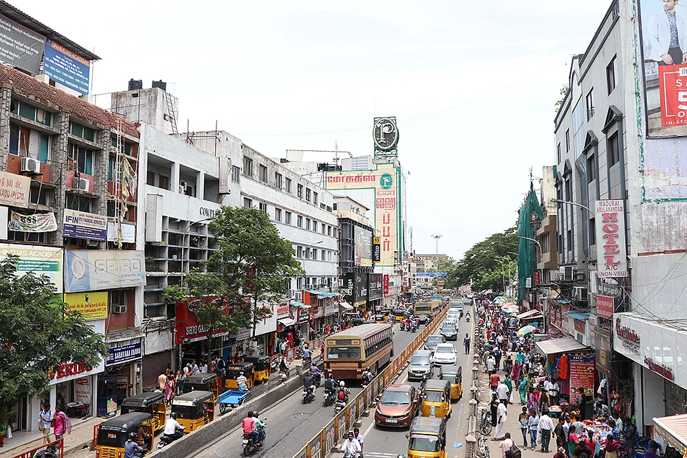 தி.நகர் எம்.எல்.ஏ பெயரில் வசூல் வேட்டை! - திண்டாடும் சிறு வியாபாரிகள்...