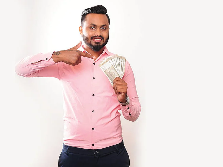 மிடில் கிளாஸ் To மில்லியனர்
உங்களைக் கோடீஸ்வரராக்கும் நிதிப் பாடங்கள்!