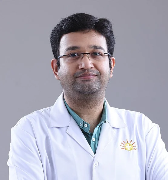 மருத்துவர் விவேக் ஐயர்