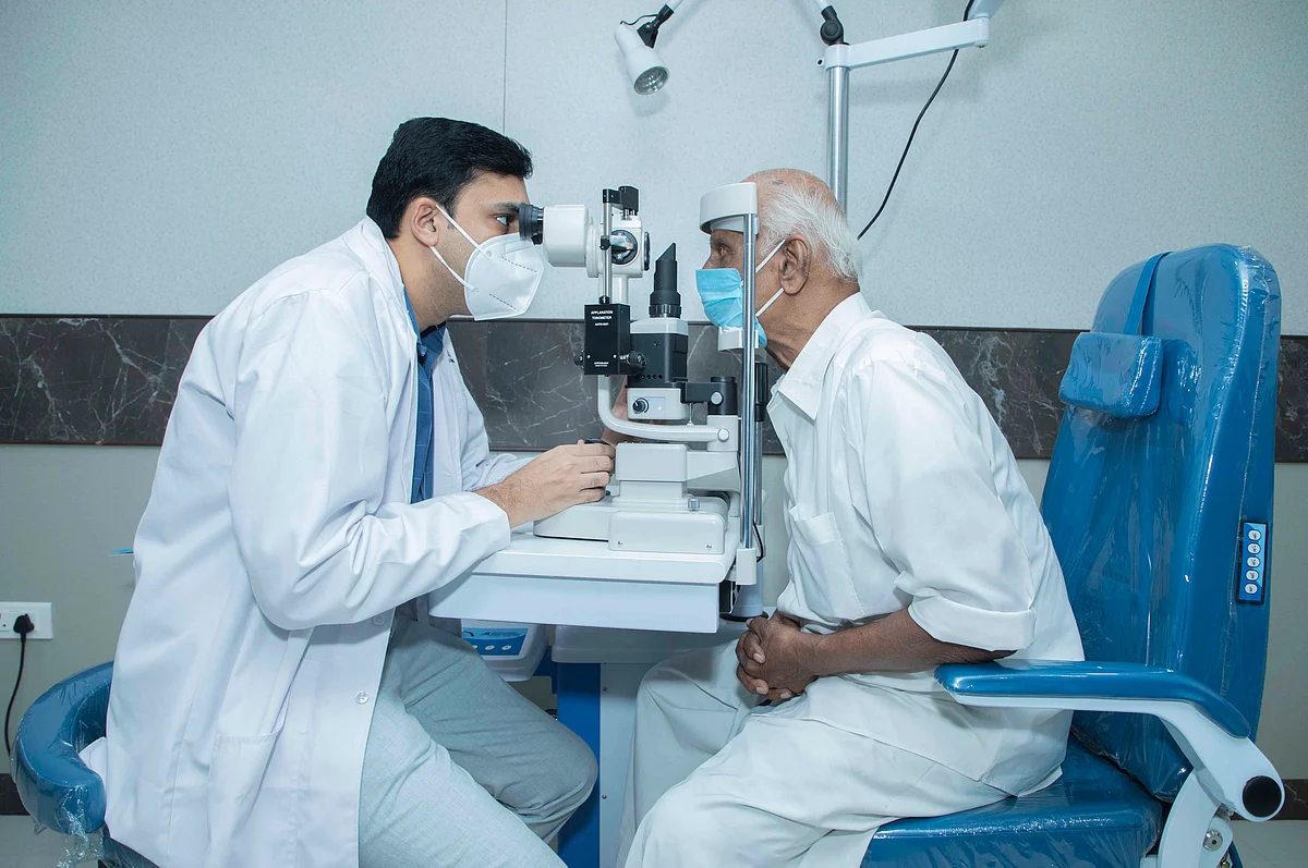 வினோத் கண் மருத்துவமனை