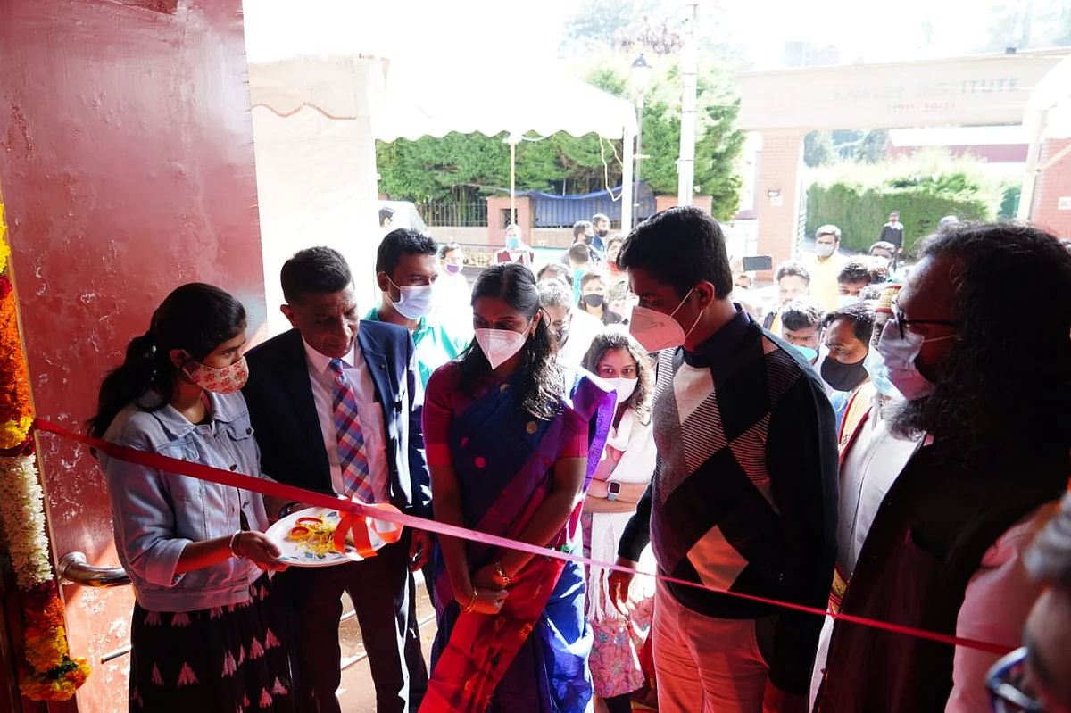 நீலகிரி குறும்பட திருவிழா: 32 நாடுகள்; 120 ஷார்ட் ஃபிலிம்கள்; களைகட்டிய ஊட்டி! |Article about nilgiri short film festival 2 நீலகிரி குறும்பட திருவிழா