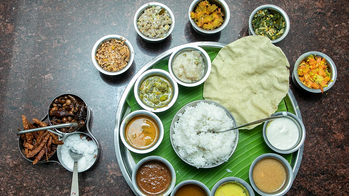 குறிஞ்சி ரெஸ்டாரன்ட் சாப்பாடு