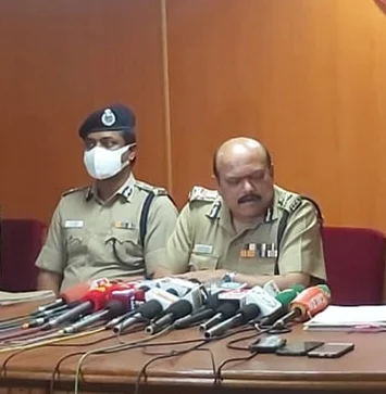தாமரைக்கண்ணன்