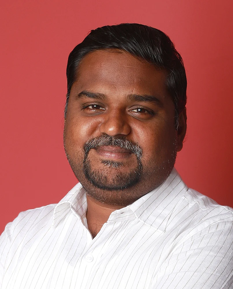 ஆண்டுக்கு ஐந்து கோடி ரூபாய்! - எம்.பி-க்கள் நிதி உயர்த்தப்பட வேண்டுமா, வேண்டாமா?