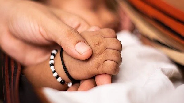 பெண் குழந்தை