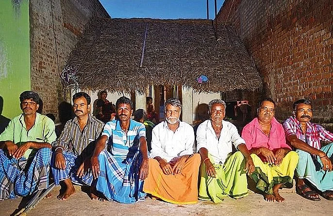 குடுகுடுப்பைக்காரர்கள்