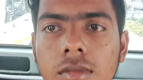 இன்ஜினீயரிங் மாணவன் விக்கி