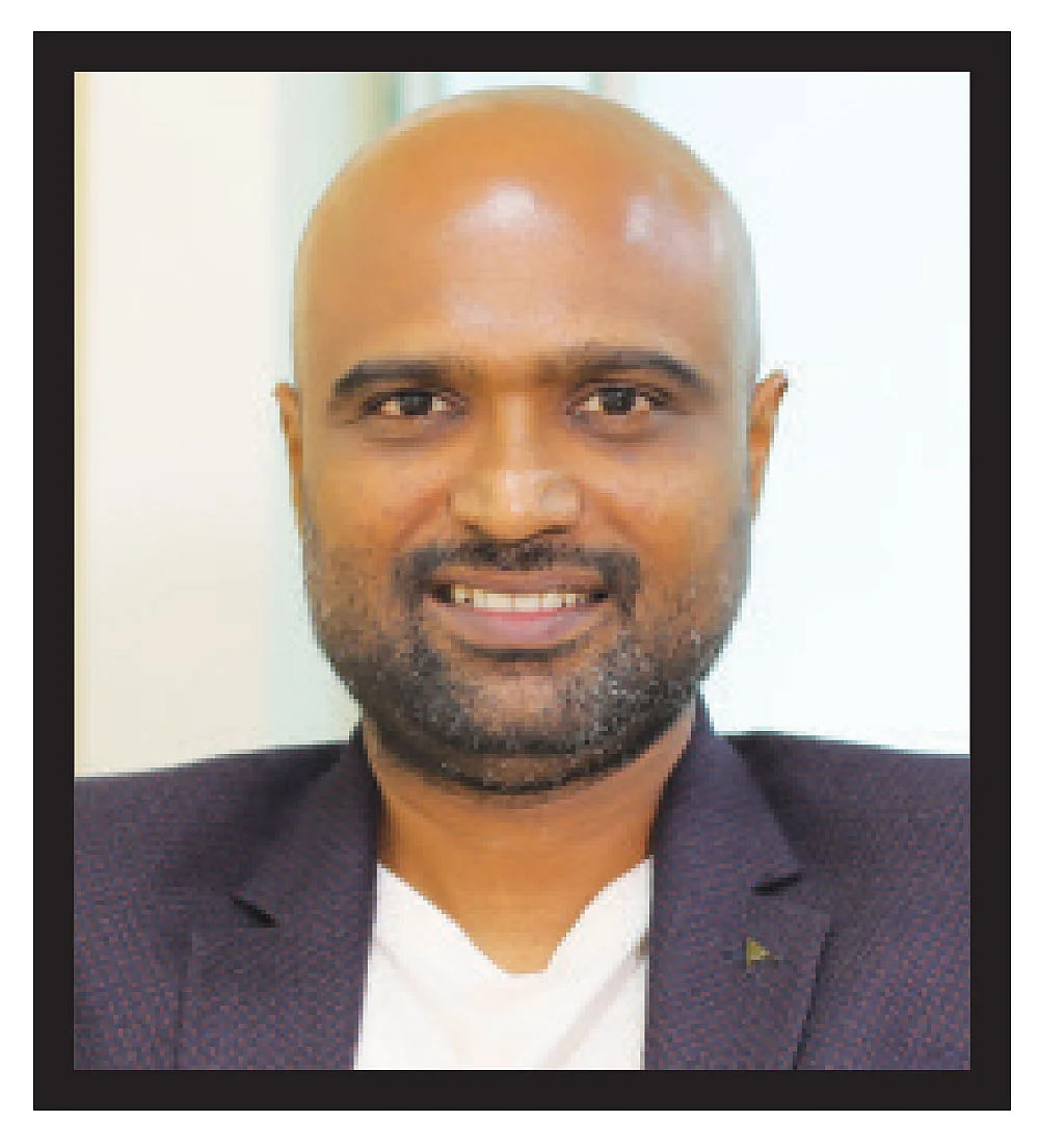 எம்.சதீஷ் குமார்
நிறுவனர்,
http://sathishspeaks.com/