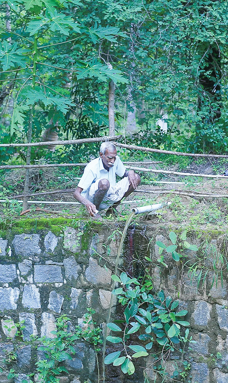 கிணற்றுக்குச் செல்லும் இடுபொருள்