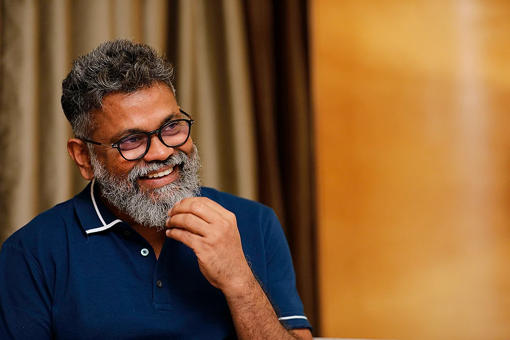 “ரஜினி எனக்கு நாற்காலி கொடுத்தார்!”