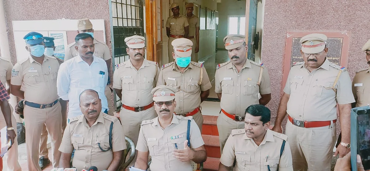செய்தியாளர் சந்திப்பில் எஸ்.பி ஜெயக்குமார்